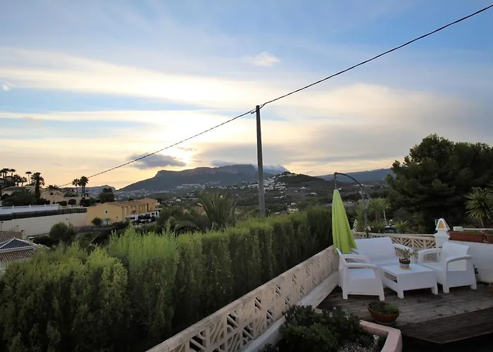Nailencia Villa Calp