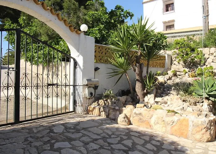 Nailencia Villa Calp