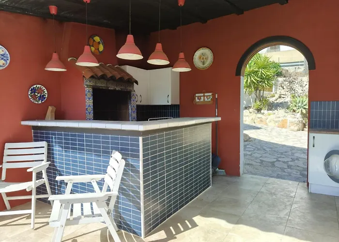 Nailencia Villa